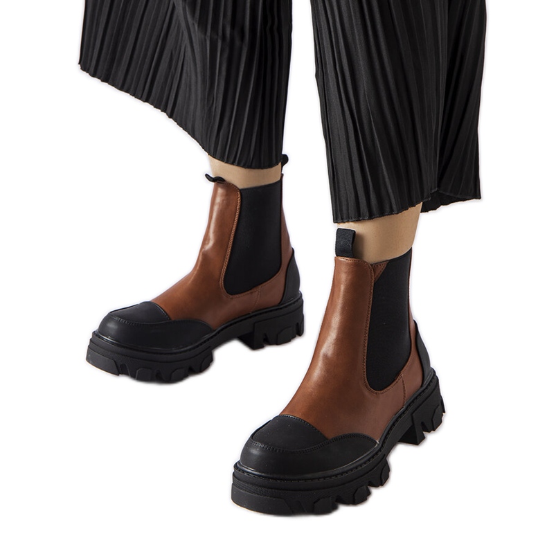 Hnědé nazouváky značky Sibyla hnědý