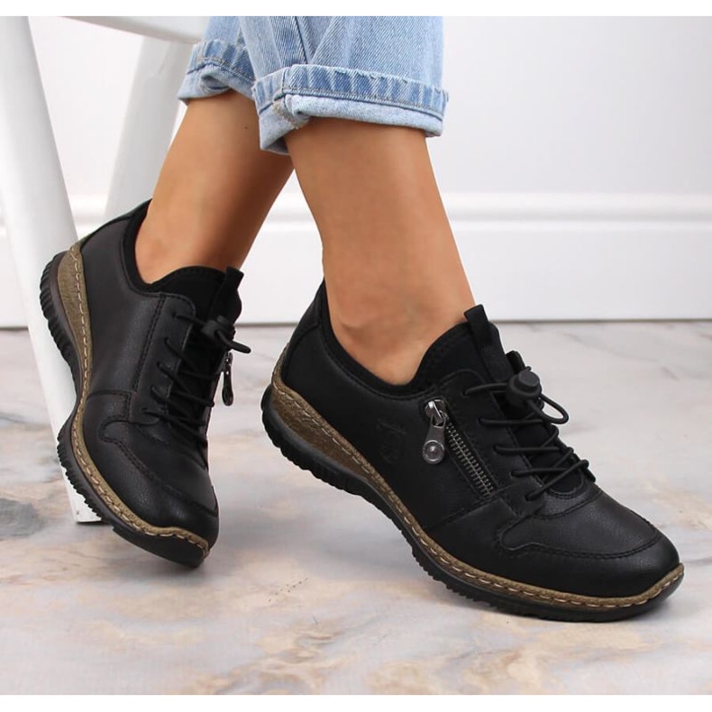 Kožené nazouváky Rieker W RKR609 černé černá