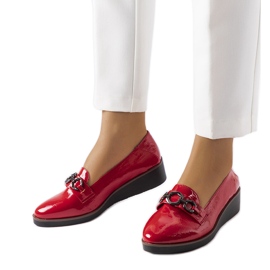 Inna Červené lakované mokasíny na klínku od Erin