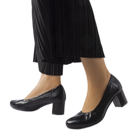 Inna Černé lodičky Ploufe na bloku černý