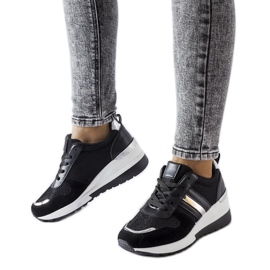 Inna Černostříbrné tenisky na klínku od Titusville černá