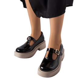 Inna Černé lakované boty Karino černý