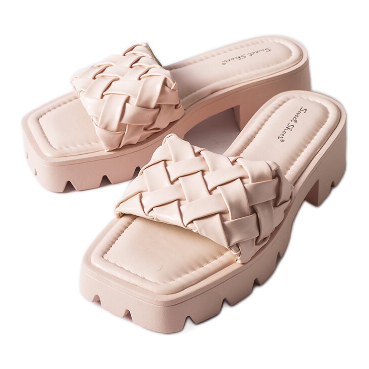 Růžové žabky s traktorovou podrážkou Lora růžový