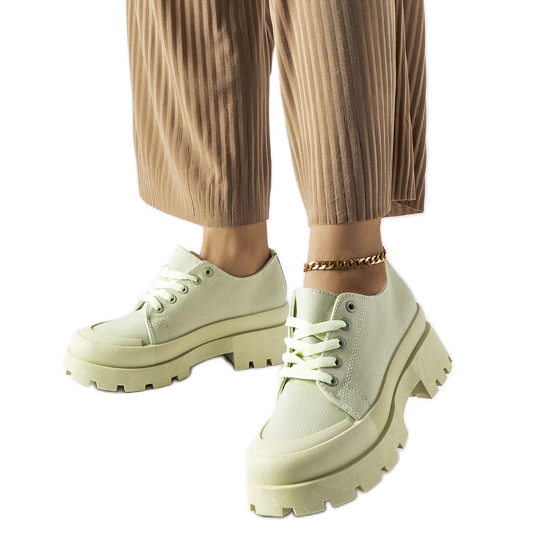 Zelené boty s masivní podrážkou Pointe zelená