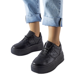 Černé tenisky na platformě Kassab černý