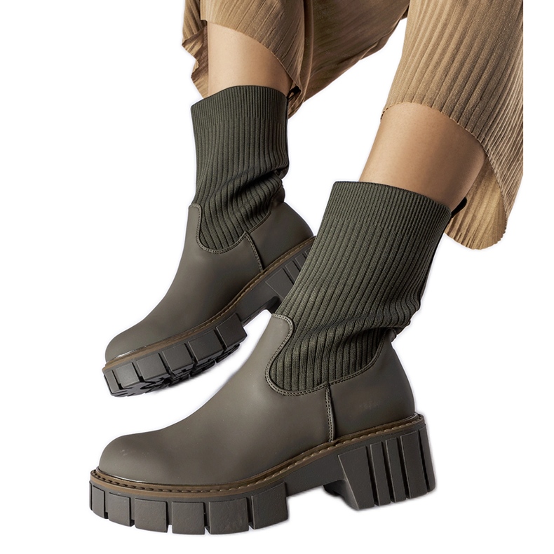 Zelené ponožkové kotníkové boty Beauchemin zelená