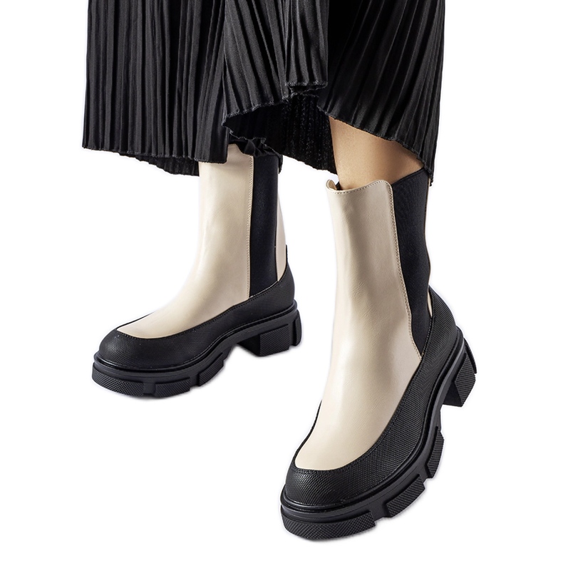 Béžové a černé nazouvací kotníkové boty Faisal béžový