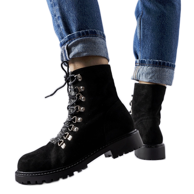 Černé kotníkové boty z ekologického semiše černá Černé kotníkové boty z ekologického semiše černá