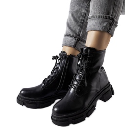 Černá klasika Berto dělníci černý