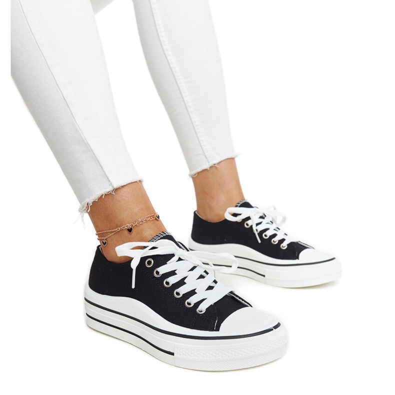 Černé tenisky se silnou podrážkou Dima černá