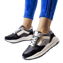 Bílé a černé tenisky Cecchi černý