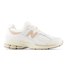 Boty New Balance U M2002RVF bílý