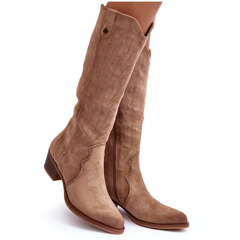 Béžové semišové kovbojské boty Lunah s nízkým podpatkem béžový