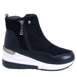 Jordans Black kotníkové boty na klínku černý