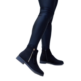 Černé zateplené eko-semišové boty značky Paien černá Černé zateplené eko-semišové boty značky Paien černá