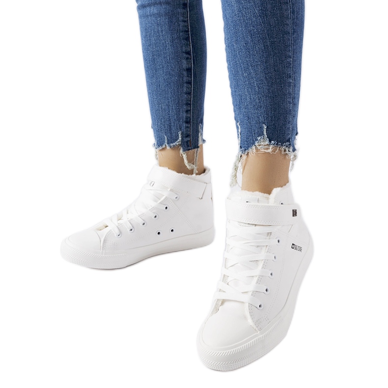 Bílé zateplené tenisky Big Star V274541F bílý