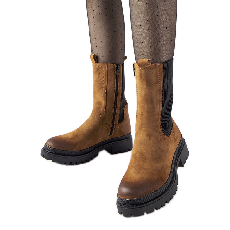 Hnědé zateplené vysoké kozačky značky Bernardo hnědý