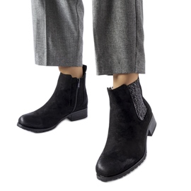 Černé ploché kotníkové boty s ozdobnou vsadkou Arnoux černá Černé ploché kotníkové boty s ozdobnou vsadkou Arnoux černá