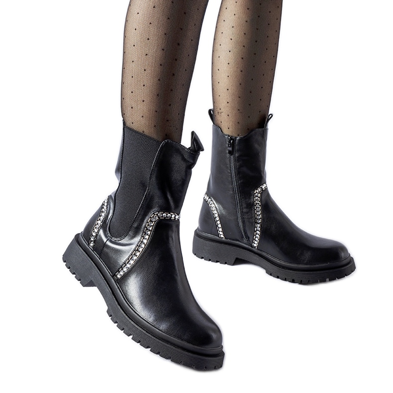 Černé kotníkové boty zdobené zirkony Anastasio černá Černé kotníkové boty zdobené zirkony Anastasio černá