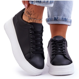 Dámská klasická sportovní obuv černá a bílá Dámská klasická sportovní obuv černá a bílá