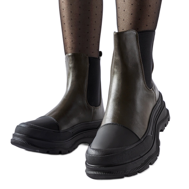 Zelené boty se sportovní podrážkou značky Ermanno zelená Zelené boty se sportovní podrážkou značky Ermanno zelená