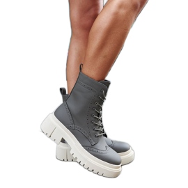 Zelené kozačky zdobené prošíváním Nicla zelená