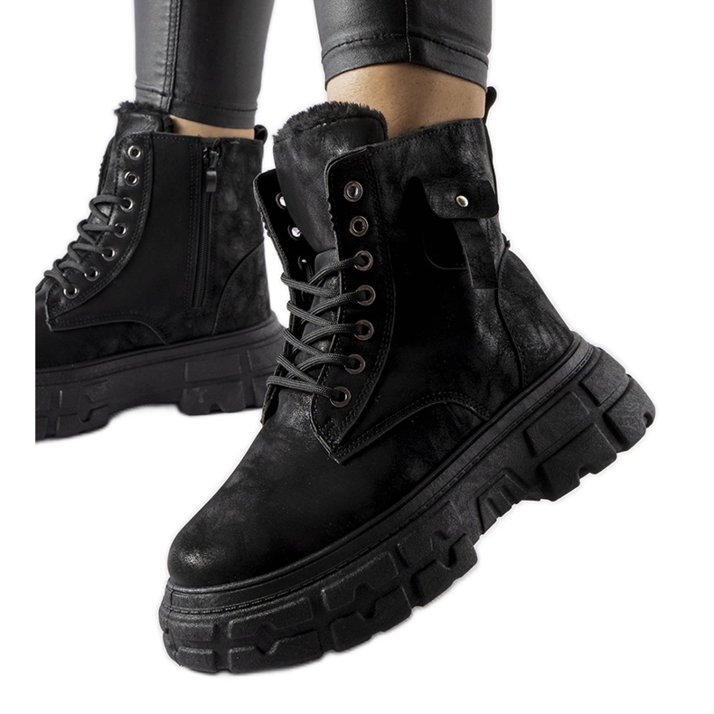 Inna Černé zateplené kozačky na platformě Lina černá