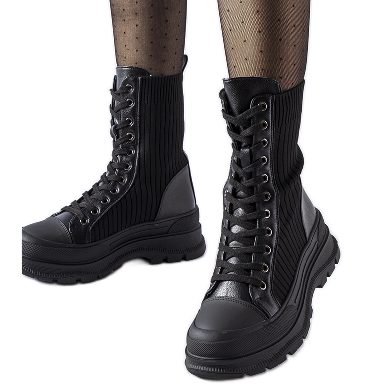 Černé pracovní ponožky se silnou podrážkou Vitto černá Černé pracovní ponožky se silnou podrážkou Vitto černá