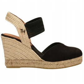 Tommy Hilfiger Nové sandály Tommy Basic s uzavřenou špičkou W FW0FW04775 černý