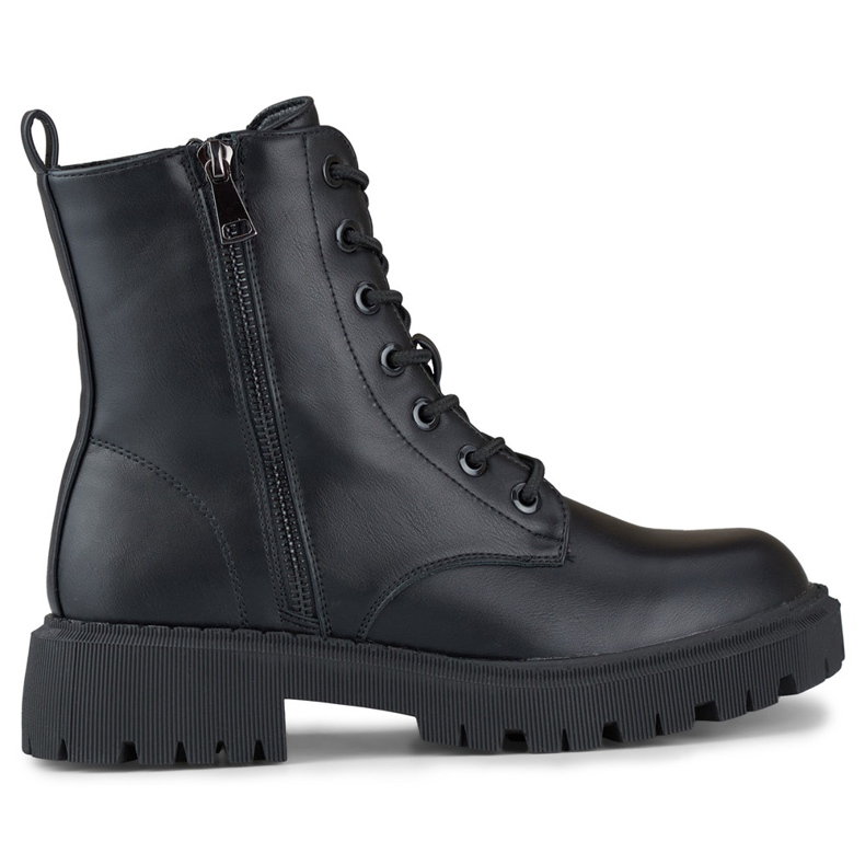 Černé dámské šněrovací kotníkové boty z ekokůže černá Černé dámské šněrovací kotníkové boty z ekokůže černá