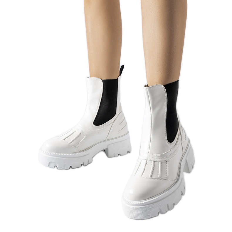 Bílé masivní izolované dělníky Carruba bílý Bílé masivní izolované dělníky Carruba bílý