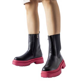 Černé kotníkové boty s růžovou Garden podrážkou černá Černé kotníkové boty s růžovou Garden podrážkou černá