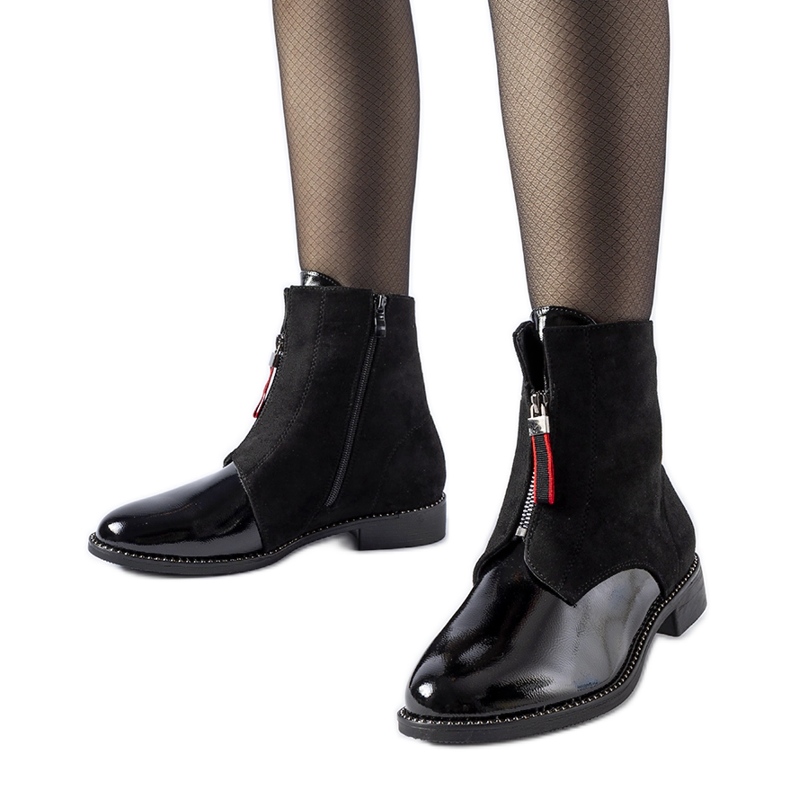 Černé zateplené kotníkové boty na patent Belvedere černá Černé zateplené kotníkové boty na patent Belvedere černá