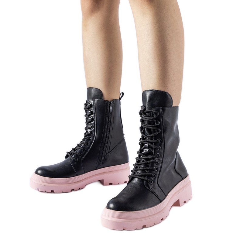 Černé tenisky s barevnou podrážkou Quennie černá Černé tenisky s barevnou podrážkou Quennie černá