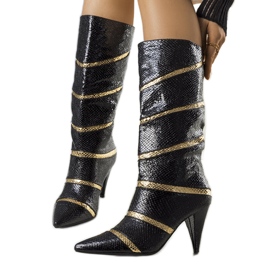 Černozlaté zateplené kozačky Nevzo černý