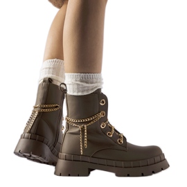 Hnědé turistické boty s řetízkem Alcin hnědý