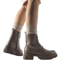 Šedé a hnědé izolované dělníky z Cunninghamu hnědý Šedé a hnědé izolované dělníky z Cunninghamu hnědý