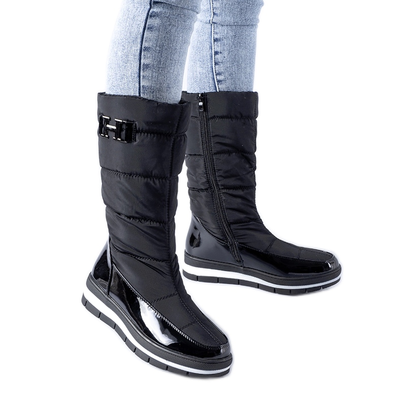 Černé zateplené vysoké boty do sněhu od Settimo černá