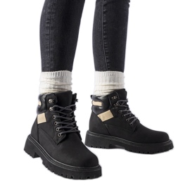 Černé zateplené boty Bloomfield černý