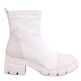 Olson Beige kotníkové boty na širokém podpatku béžový Olson Beige kotníkové boty na širokém podpatku béžový