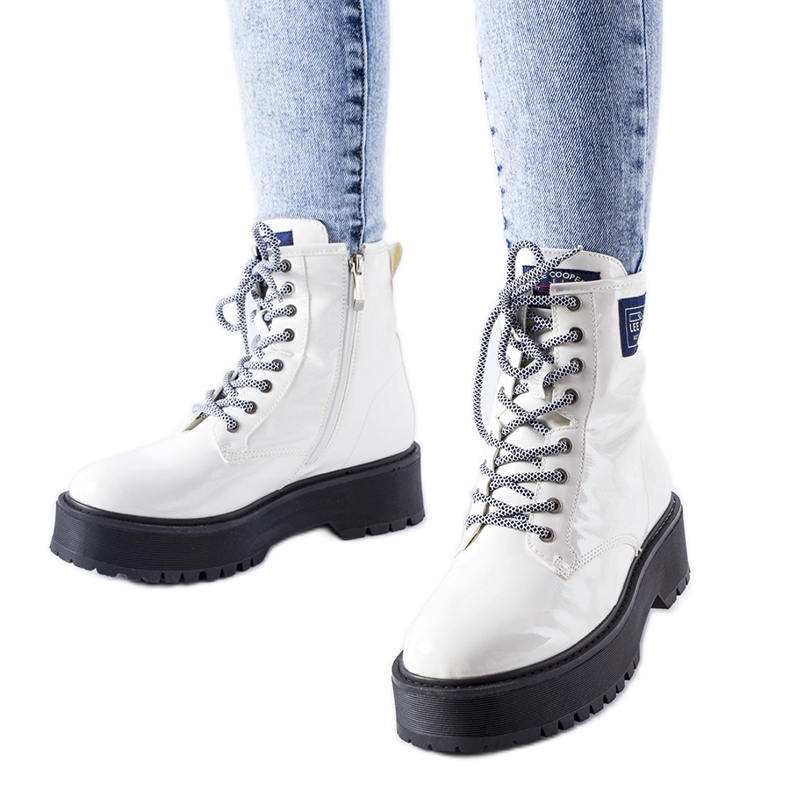 Bílí dělníci Lee Cooper LCJ-21-47-0666LB bílý Bílí dělníci Lee Cooper LCJ-21-47-0666LB bílý