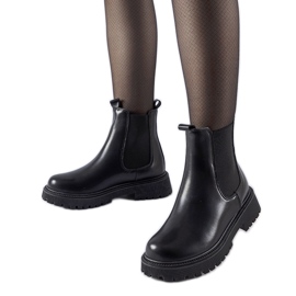 Černé zateplené klasické nazouvací kotníkové boty Edgar černá Černé zateplené klasické nazouvací kotníkové boty Edgar černá