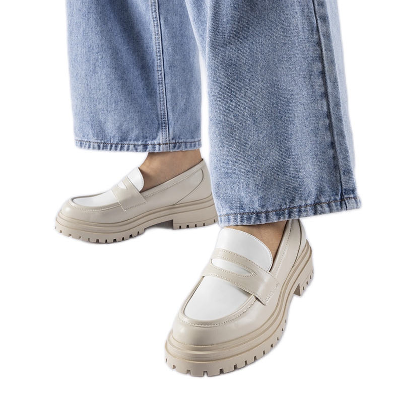 Masivní bílé mokasíny Miniato béžový Masivní bílé mokasíny Miniato béžový