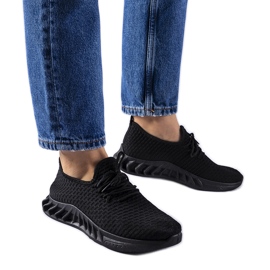 Černé látkové tenisky Derek černý