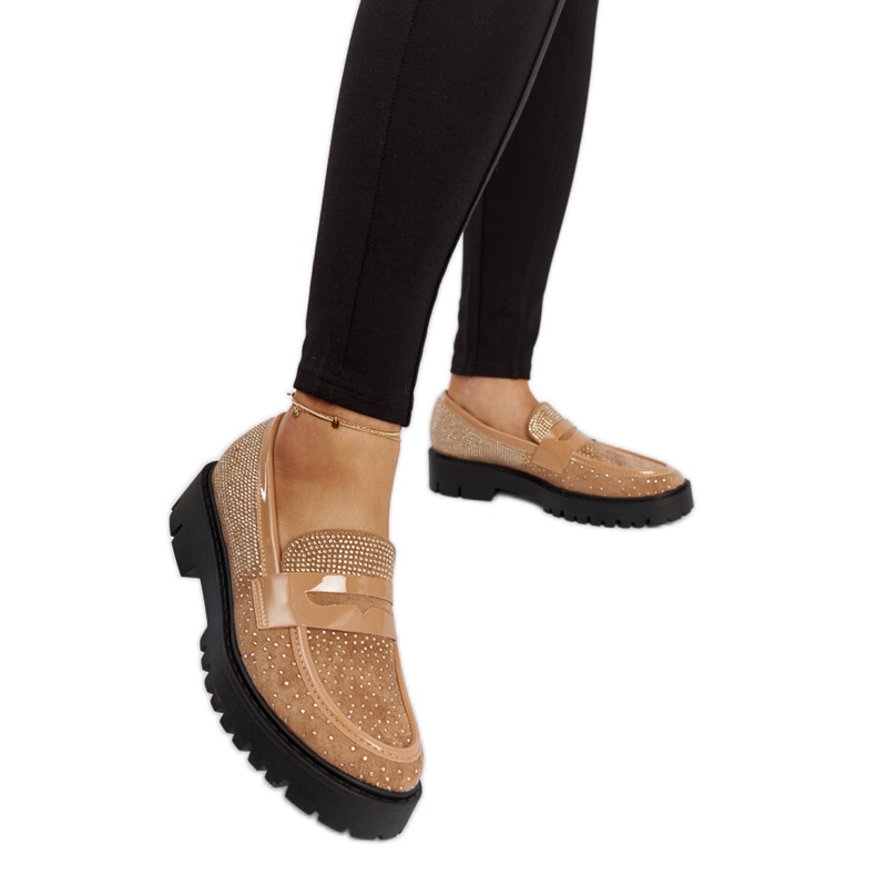 Hnědé mokasíny zdobené kamínky Newport hnědý