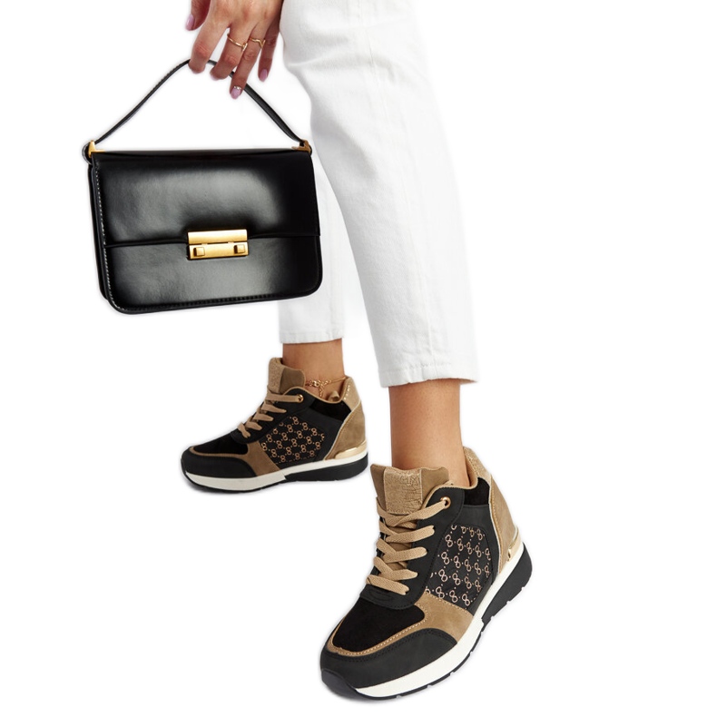 Černé kaštanové tenisky na klínku černá Černé kaštanové tenisky na klínku černá