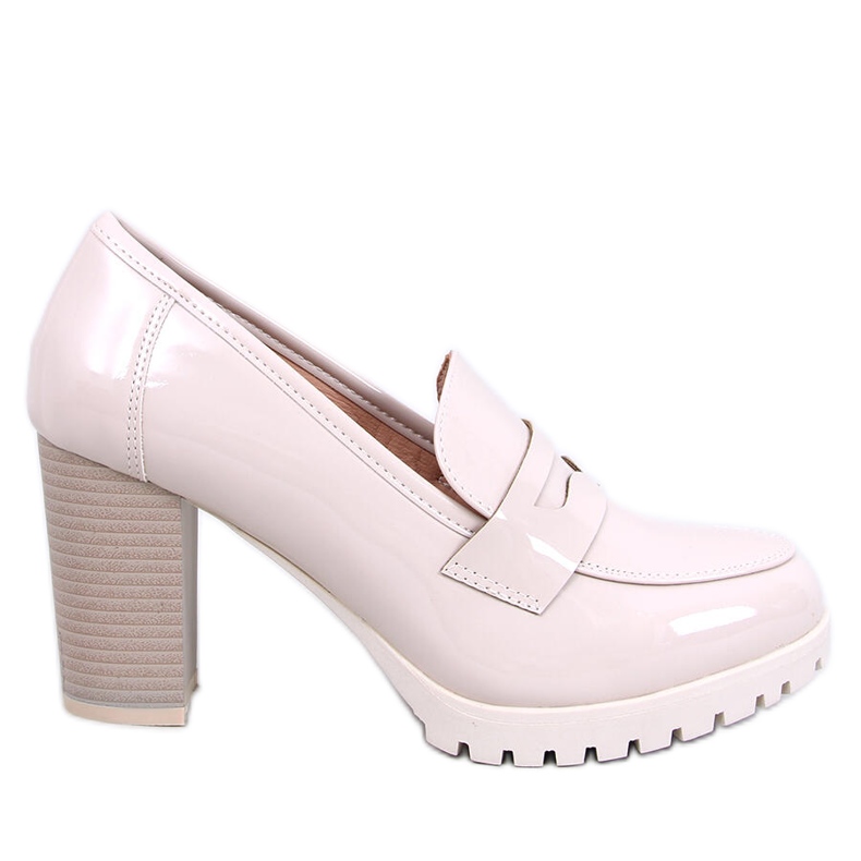 Jeffis Beige lakované mokasíny na podpatku béžový