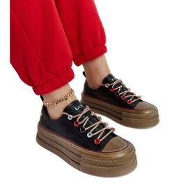 Černé tenisky na platformě GOE NN2N4053 černý