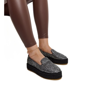 Černé espadrilky zdobené stříbrnou nití od Havina černý