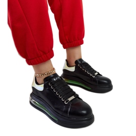 Černé tenisky na platformě GOE NN2N4030 černý